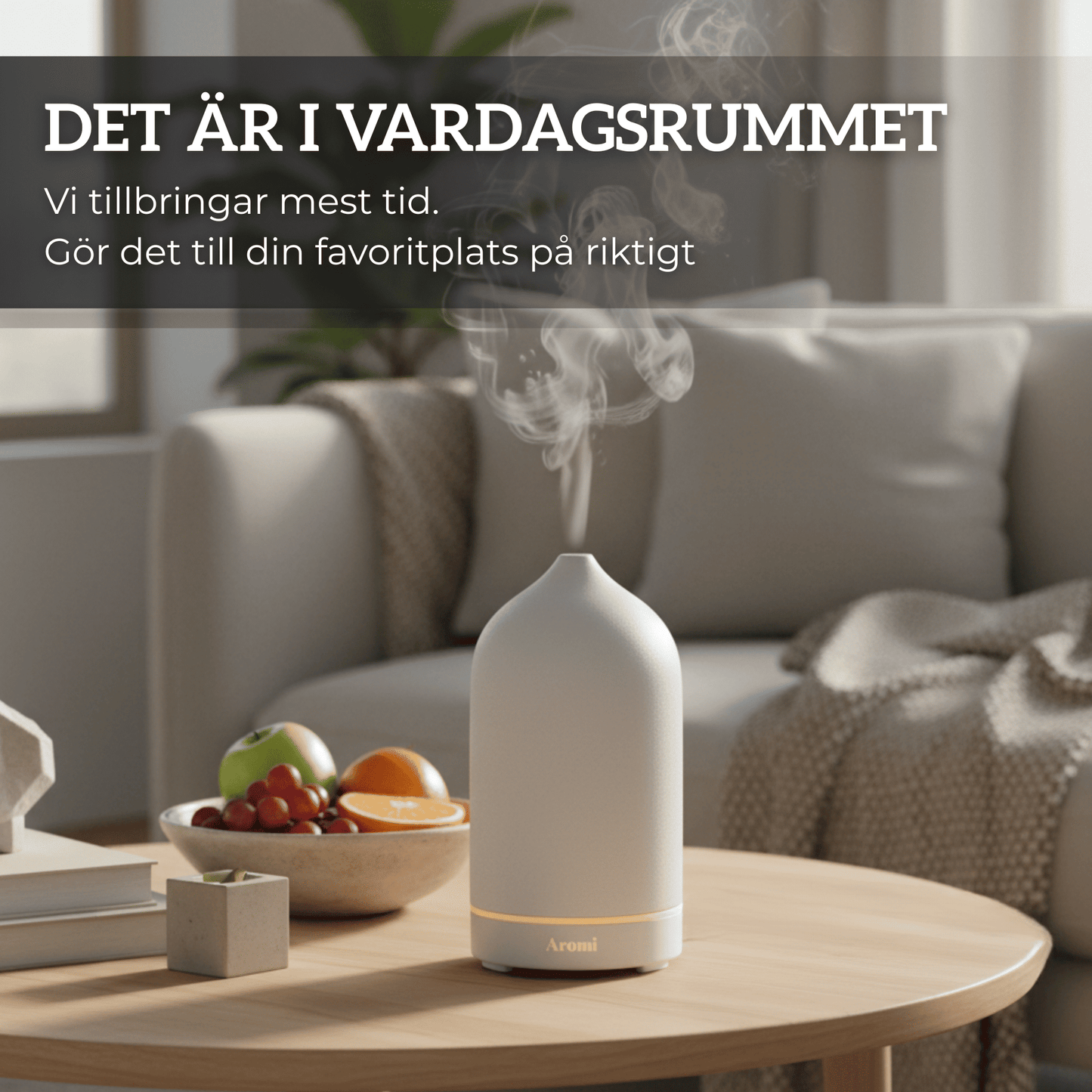 Vit sten diffuser i ljust vardagsrum, frontvy